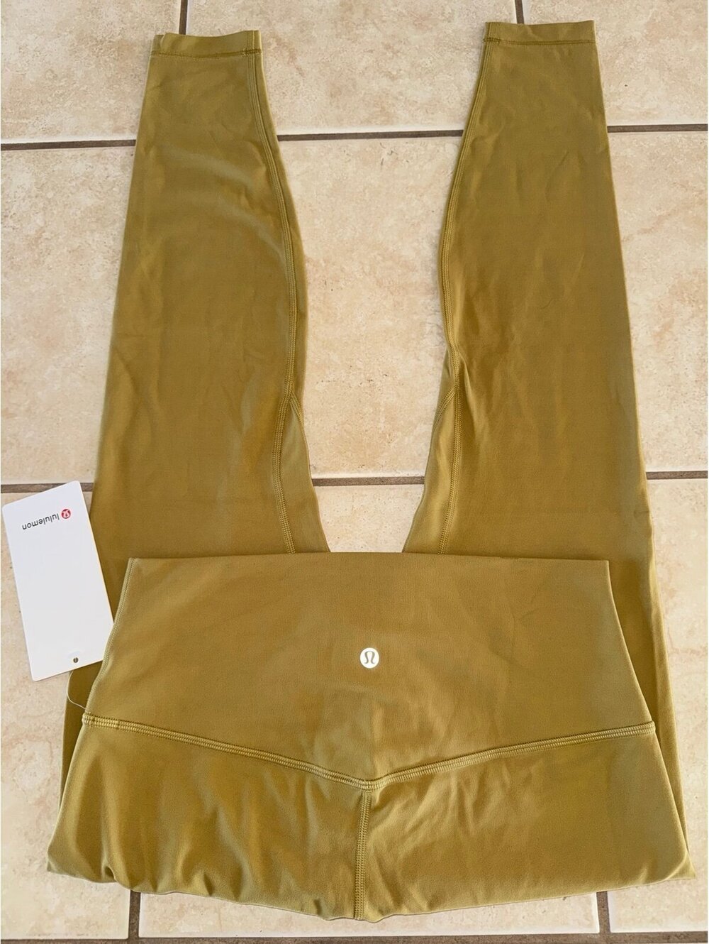 Lululemon Align High Rise 28” Grape Leaf Size 10 NWT